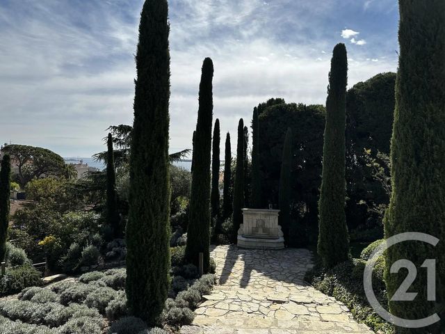 Appartement F4 à vendre - 4 pièces - 132.06 m2 - CANNES - 06 - PROVENCE-ALPES-COTE-D-AZUR - Century 21 Hanna Logis