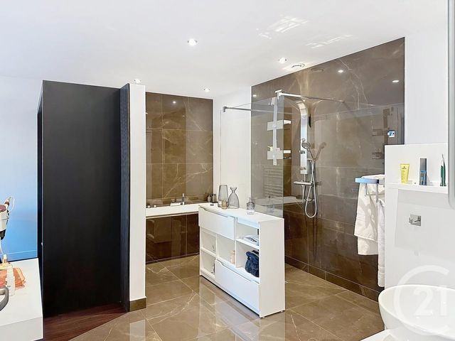 Appartement F4 à vendre - 4 pièces - 132.06 m2 - CANNES - 06 - PROVENCE-ALPES-COTE-D-AZUR - Century 21 Hanna Logis
