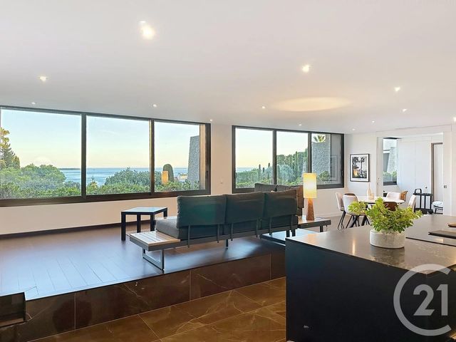 Appartement F4 à vendre - 4 pièces - 132.06 m2 - CANNES - 06 - PROVENCE-ALPES-COTE-D-AZUR - Century 21 Hanna Logis