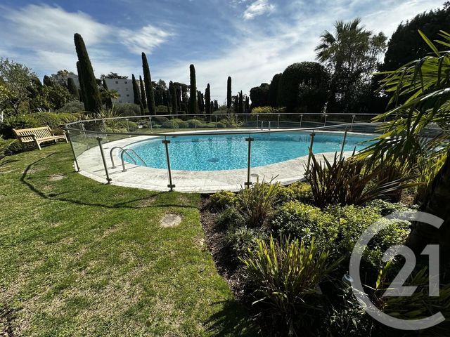 Appartement F4 à vendre - 4 pièces - 132.06 m2 - CANNES - 06 - PROVENCE-ALPES-COTE-D-AZUR - Century 21 Hanna Logis
