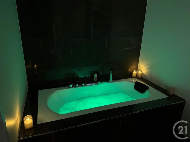 Appartement F4 à vendre - 4 pièces - 132.06 m2 - CANNES - 06 - PROVENCE-ALPES-COTE-D-AZUR - Century 21 Hanna Logis