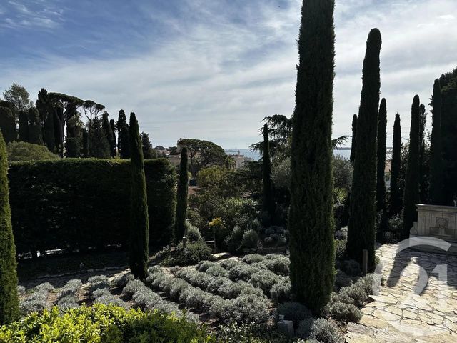 Appartement F4 à vendre - 4 pièces - 132.06 m2 - CANNES - 06 - PROVENCE-ALPES-COTE-D-AZUR - Century 21 Hanna Logis