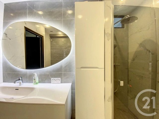 Appartement T4 à vendre - 4 pièces - 87.44 m2 - JUAN LES PINS - 06 - PROVENCE-ALPES-COTE-D-AZUR - Century 21 Hanna Logis