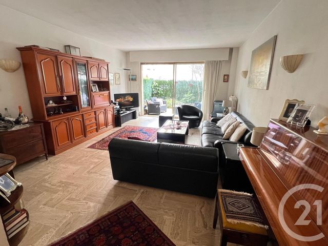 Appartement F3 à vendre - 3 pièces - 87.02 m2 - CANNES - 06 - PROVENCE-ALPES-COTE-D-AZUR - Century 21 Hanna Logis