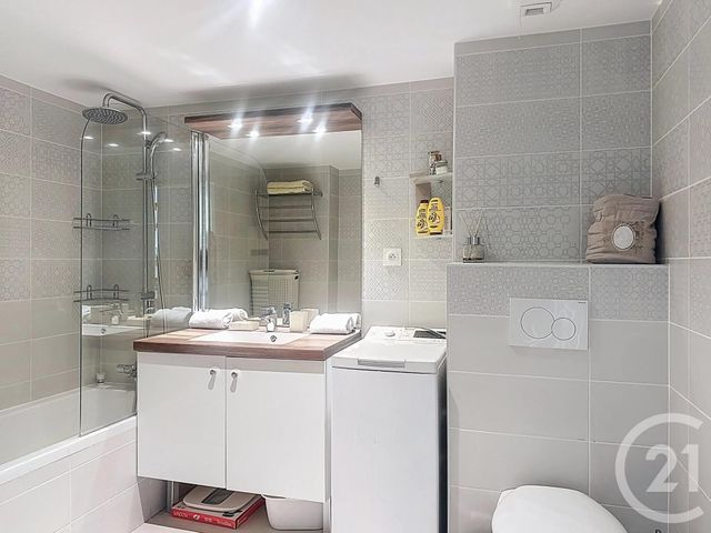 Appartement F2 à vendre - 2 pièces - 47.51 m2 - ANTIBES - 06 - PROVENCE-ALPES-COTE-D-AZUR - Century 21 Hanna Logis