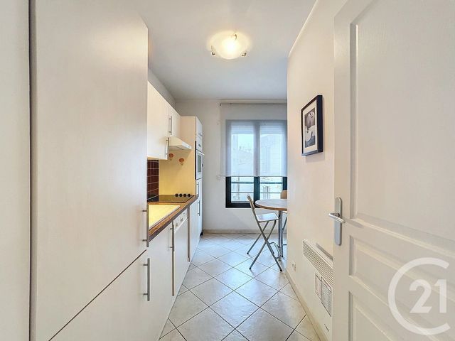 Appartement T2 à vendre - 2 pièces - 57.35 m2 - CANNES - 06 - PROVENCE-ALPES-COTE-D-AZUR - Century 21 Hanna Logis