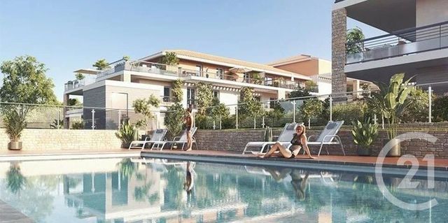 Appartement F2 à vendre - 2 pièces - 44.39 m2 - LE GOLFE JUAN - 06 - PROVENCE-ALPES-COTE-D-AZUR - Century 21 Hanna Logis
