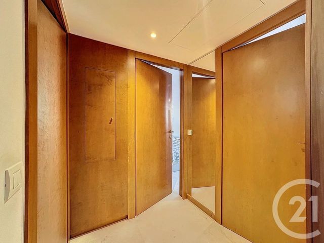Appartement T3 à vendre - 3 pièces - 76.64 m2 - ANTIBES - 06 - PROVENCE-ALPES-COTE-D-AZUR - Century 21 Hanna Logis