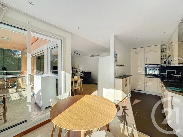 Appartement T3 à vendre ANTIBES