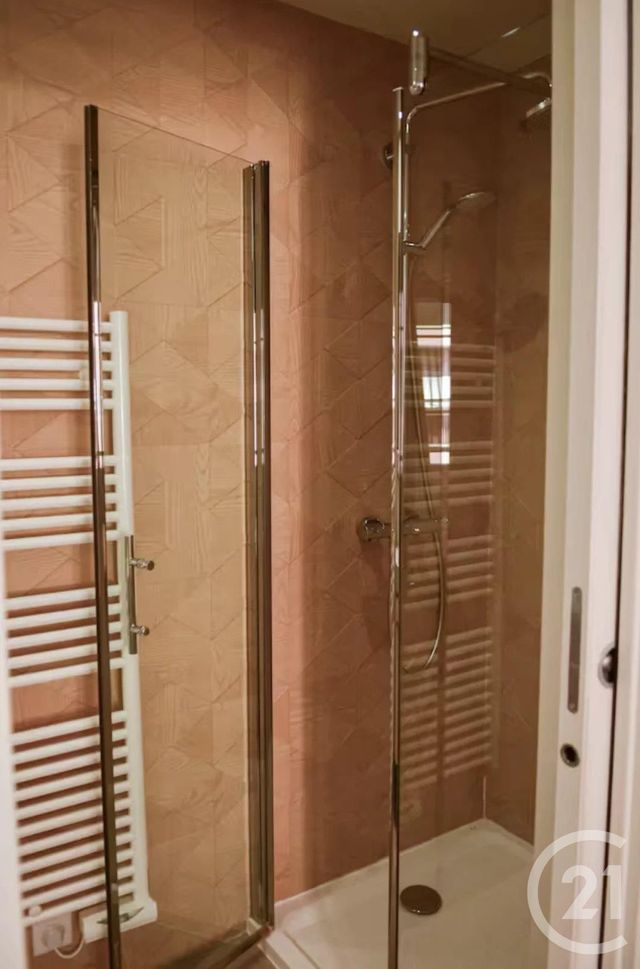 Appartement F2 à vendre - 3 pièces - 64.19 m2 - CANNES - 06 - PROVENCE-ALPES-COTE-D-AZUR - Century 21 Hanna Logis