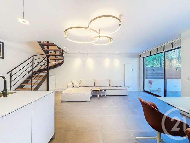 Appartement Duplex à vendre - 3 pièces - 81.69 m2 - ANTIBES - 06 - PROVENCE-ALPES-COTE-D-AZUR - Century 21 Hanna Logis