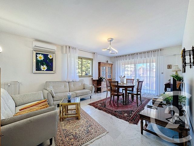 Appartement F3 à vendre - 4 pièces - 76.72 m2 - ANTIBES - 06 - PROVENCE-ALPES-COTE-D-AZUR - Century 21 Hanna Logis