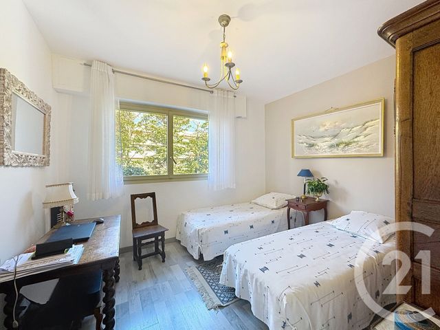 Appartement F3 à vendre - 4 pièces - 76.72 m2 - ANTIBES - 06 - PROVENCE-ALPES-COTE-D-AZUR - Century 21 Hanna Logis