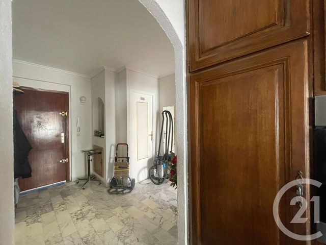 Appartement F3 à vendre - 3 pièces - 66.66 m2 - JUAN LES PINS - 06 - PROVENCE-ALPES-COTE-D-AZUR - Century 21 Hanna Logis