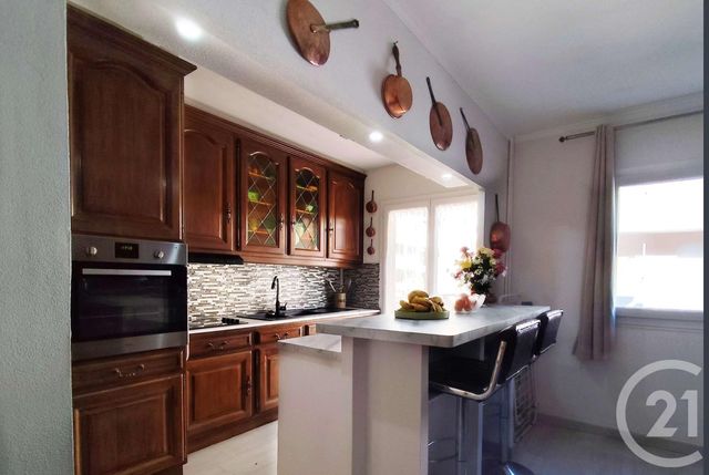 Appartement F3 à vendre - 3 pièces - 66.66 m2 - JUAN LES PINS - 06 - PROVENCE-ALPES-COTE-D-AZUR - Century 21 Hanna Logis