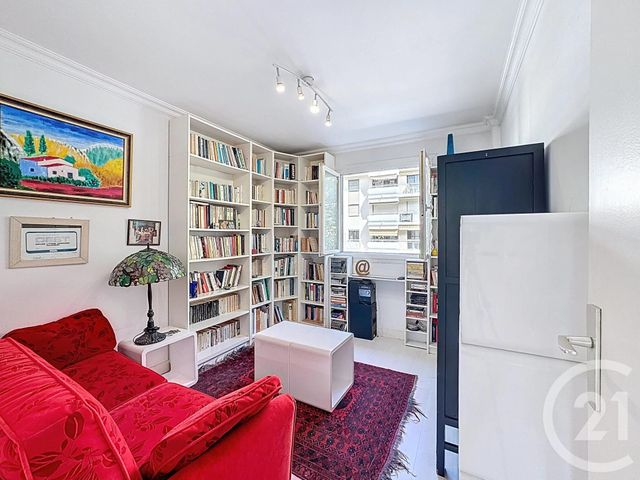 Appartement F4 à vendre - 4 pièces - 82.99 m2 - JUAN LES PINS - 06 - PROVENCE-ALPES-COTE-D-AZUR - Century 21 Hanna Logis