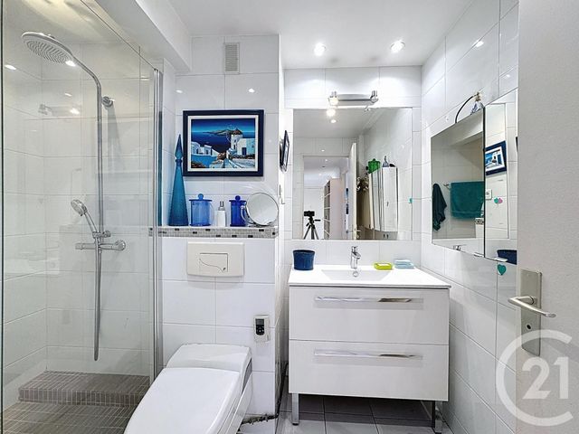 Appartement F4 à vendre - 4 pièces - 82.99 m2 - JUAN LES PINS - 06 - PROVENCE-ALPES-COTE-D-AZUR - Century 21 Hanna Logis