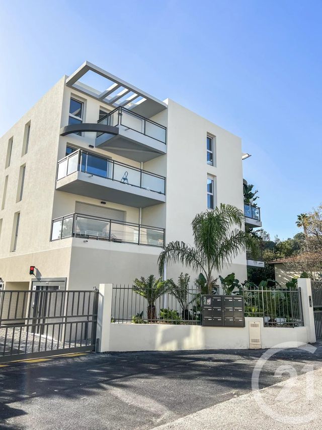 Appartement F4 à vendre - 4 pièces - 114.36 m2 - ANTIBES - 06 - PROVENCE-ALPES-COTE-D-AZUR - Century 21 Hanna Logis