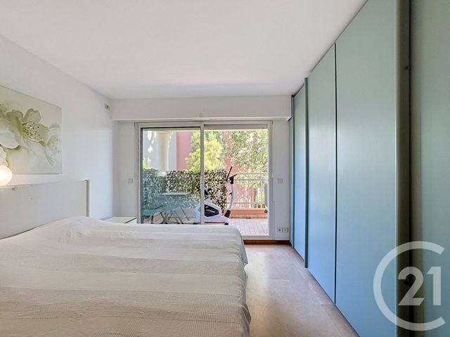Appartement F3 à vendre - 3 pièces - 76.63 m2 - ANTIBES - 06 - PROVENCE-ALPES-COTE-D-AZUR - Century 21 Hanna Logis