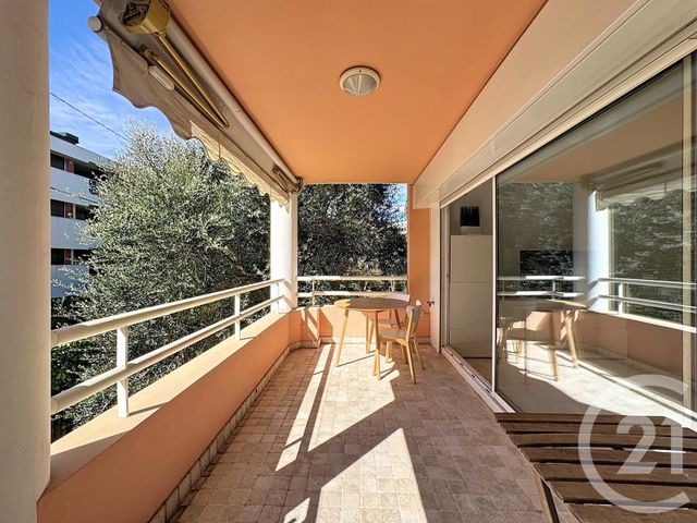 Appartement F3 à vendre - 3 pièces - 76.63 m2 - ANTIBES - 06 - PROVENCE-ALPES-COTE-D-AZUR - Century 21 Hanna Logis