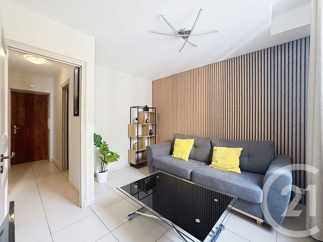 Appartement F2 à vendre - 2 pièces - 30.61 m2 - ANTIBES - 06 - PROVENCE-ALPES-COTE-D-AZUR - Century 21 Hanna Logis