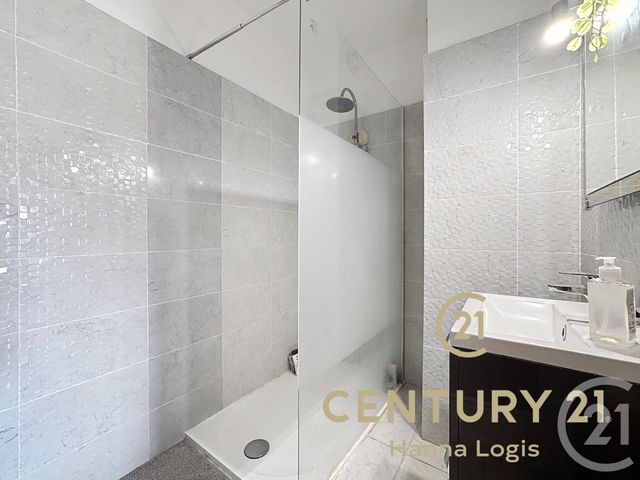 Appartement F2 à vendre - 2 pièces - 60.1 m2 - ANTIBES - 06 - PROVENCE-ALPES-COTE-D-AZUR - Century 21 Hanna Logis