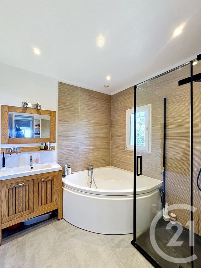 maison à vendre - 7 pièces - 147.5 m2 - ANTIBES - 06 - PROVENCE-ALPES-COTE-D-AZUR - Century 21 Hanna Logis