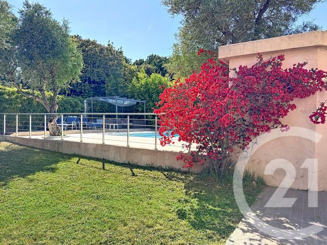 maison à vendre - 7 pièces - 147.5 m2 - ANTIBES - 06 - PROVENCE-ALPES-COTE-D-AZUR - Century 21 Hanna Logis