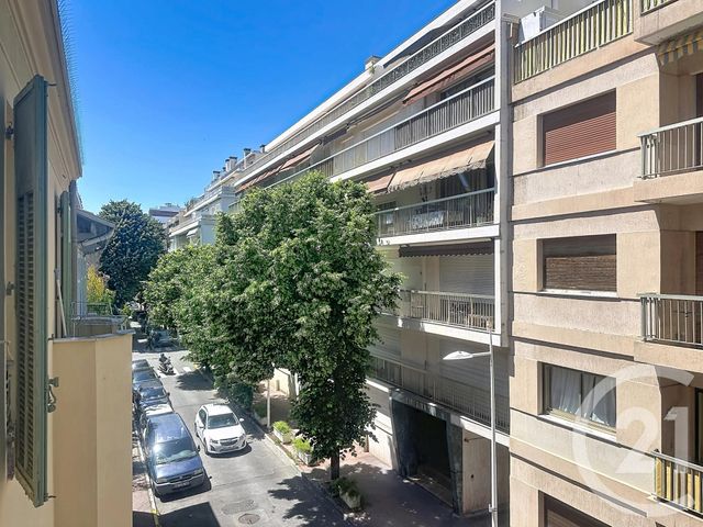 Appartement F2 à vendre - 2 pièces - 46.91 m2 - JUAN LES PINS - 06 - PROVENCE-ALPES-COTE-D-AZUR - Century 21 Hanna Logis