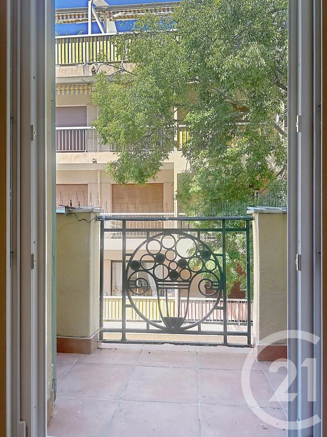 Appartement F2 à vendre - 2 pièces - 46.91 m2 - JUAN LES PINS - 06 - PROVENCE-ALPES-COTE-D-AZUR - Century 21 Hanna Logis
