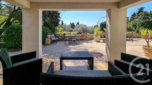 maison à vendre - 12 pièces - 377.0 m2 - LE CANNET - 06 - PROVENCE-ALPES-COTE-D-AZUR - Century 21 Hanna Logis