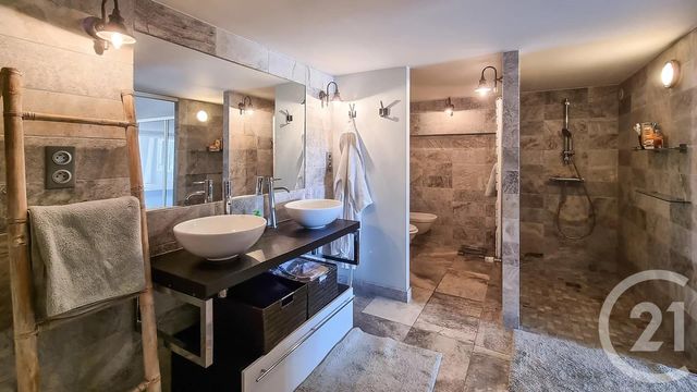 maison à vendre - 12 pièces - 377.0 m2 - LE CANNET - 06 - PROVENCE-ALPES-COTE-D-AZUR - Century 21 Hanna Logis