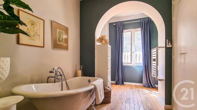 maison à vendre - 12 pièces - 377.0 m2 - LE CANNET - 06 - PROVENCE-ALPES-COTE-D-AZUR - Century 21 Hanna Logis