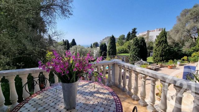 maison à vendre - 12 pièces - 377.0 m2 - LE CANNET - 06 - PROVENCE-ALPES-COTE-D-AZUR - Century 21 Hanna Logis