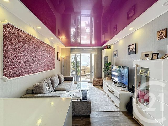 Appartement Studio à vendre - 1 pièce - 26.86 m2 - CANNES - 06 - PROVENCE-ALPES-COTE-D-AZUR - Century 21 Hanna Logis