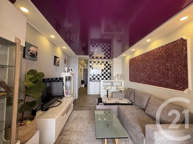 Appartement Studio à vendre - 1 pièce - 26.86 m2 - CANNES - 06 - PROVENCE-ALPES-COTE-D-AZUR - Century 21 Hanna Logis