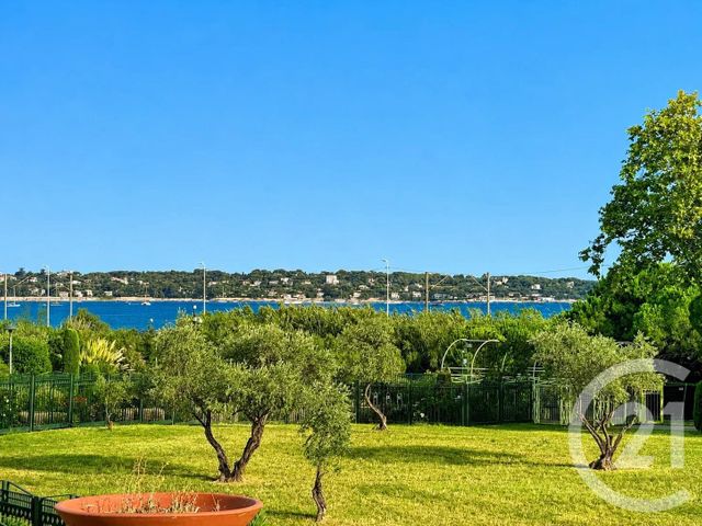Appartement F4 à vendre - 5 pièces - 101.87 m2 - ANTIBES - 06 - PROVENCE-ALPES-COTE-D-AZUR - Century 21 Hanna Logis