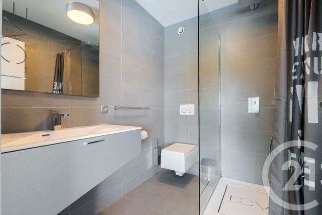 maison à vendre - 7 pièces - 280.7 m2 - MANDELIEU LA NAPOULE - 06 - PROVENCE-ALPES-COTE-D-AZUR - Century 21 Hanna Logis