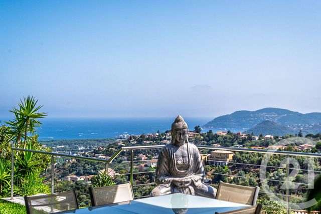 maison à vendre - 7 pièces - 280.7 m2 - MANDELIEU LA NAPOULE - 06 - PROVENCE-ALPES-COTE-D-AZUR - Century 21 Hanna Logis