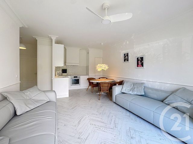 Appartement F2 à vendre - 2 pièces - 45.75 m2 - LA ROQUETTE SUR SIAGNE - 06 - PROVENCE-ALPES-COTE-D-AZUR - Century 21 Hanna Logis