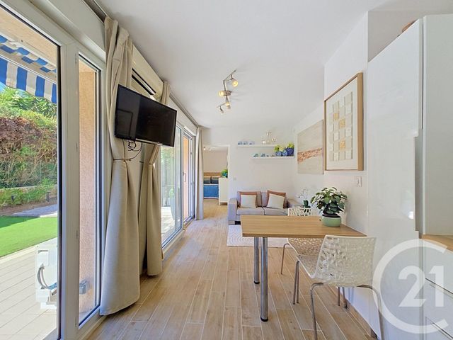 Appartement F2 Bis à vendre LE GOLFE JUAN