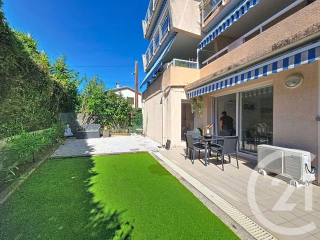 Appartement F2 bis à vendre - 3 pièces - 40.09 m2 - LE GOLFE JUAN - 06 - PROVENCE-ALPES-COTE-D-AZUR - Century 21 Hanna Logis