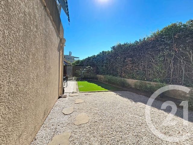 Appartement F2 bis à vendre - 3 pièces - 40.09 m2 - LE GOLFE JUAN - 06 - PROVENCE-ALPES-COTE-D-AZUR - Century 21 Hanna Logis
