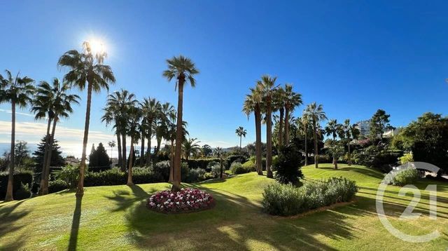 Appartement F4 à vendre - 4 pièces - 114.56 m2 - CANNES - 06 - PROVENCE-ALPES-COTE-D-AZUR - Century 21 Hanna Logis
