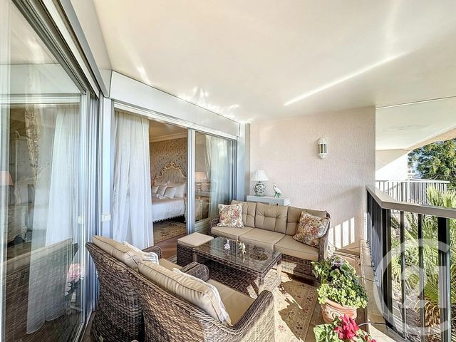 Appartement F4 à vendre - 4 pièces - 114.56 m2 - CANNES - 06 - PROVENCE-ALPES-COTE-D-AZUR - Century 21 Hanna Logis