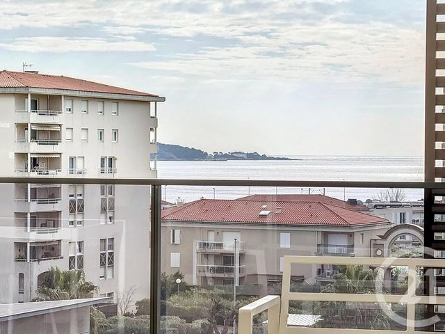 Appartement F4 à vendre - 4 pièces - 90.52 m2 - JUAN LES PINS - 06 - PROVENCE-ALPES-COTE-D-AZUR - Century 21 Hanna Logis