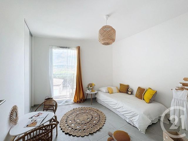 Appartement F4 à vendre - 4 pièces - 90.52 m2 - JUAN LES PINS - 06 - PROVENCE-ALPES-COTE-D-AZUR - Century 21 Hanna Logis