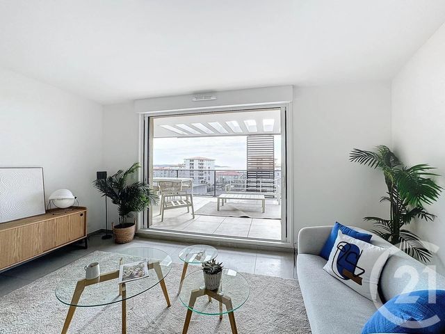 Appartement F4 à vendre - 4 pièces - 90.52 m2 - JUAN LES PINS - 06 - PROVENCE-ALPES-COTE-D-AZUR - Century 21 Hanna Logis