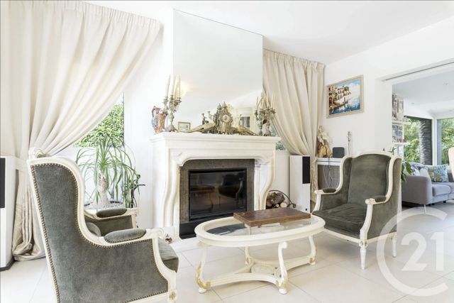 maison à vendre - 7 pièces - 234.95 m2 - MOUGINS - 06 - PROVENCE-ALPES-COTE-D-AZUR - Century 21 Hanna Logis