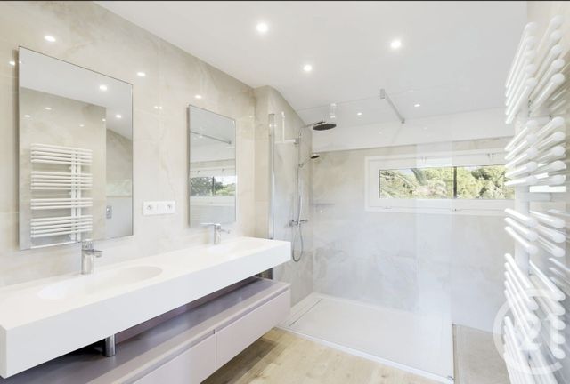 maison à vendre - 7 pièces - 234.95 m2 - MOUGINS - 06 - PROVENCE-ALPES-COTE-D-AZUR - Century 21 Hanna Logis
